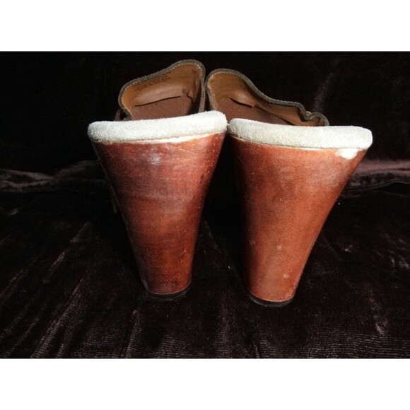 NEW by XHILARATION, CLOGS, TAN, SIZE 9.5 MEDIUM (HEELS 4") MADE IN BRAZIL - Picture 10 of 13